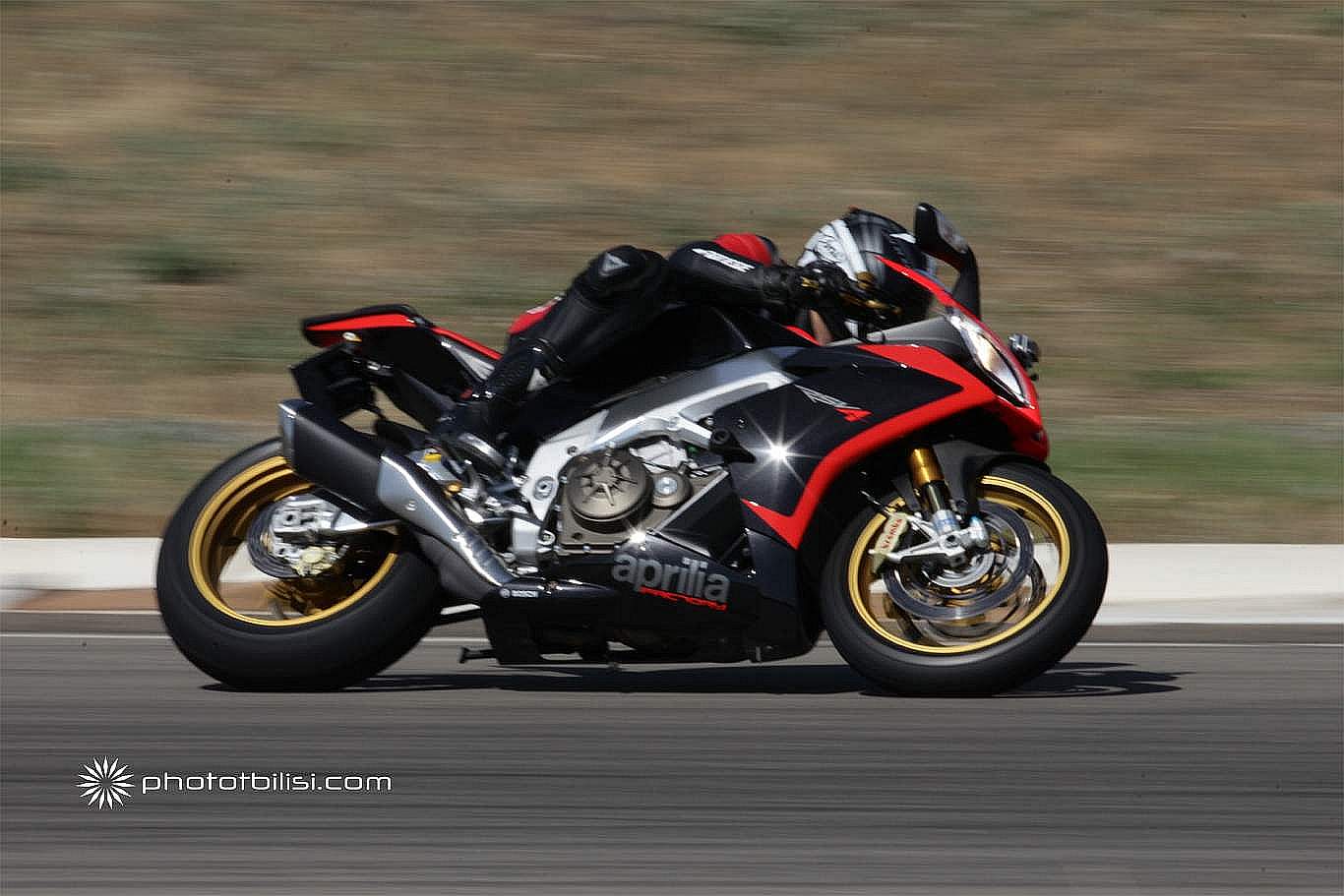 Aprilia RSV4 R APRC-IMG_7619